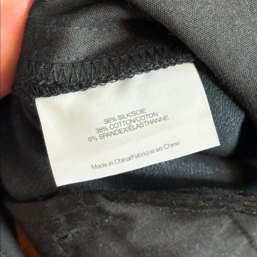 Tory Burch Women's Black Silk Pleated Tapered Dress Pants Size 6 - Picture 7 of 7